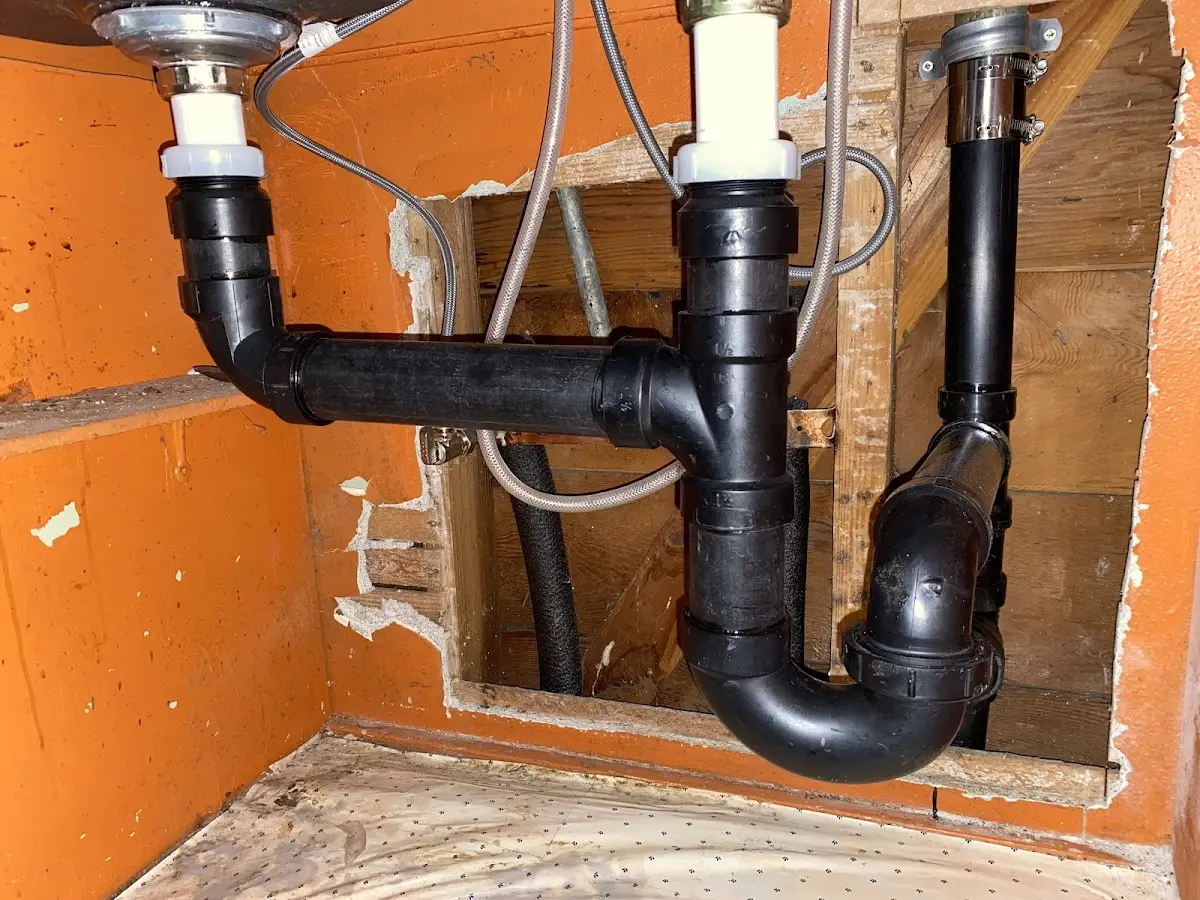 Professional Pipe Bursting equipment and tools on the job in Chantilly